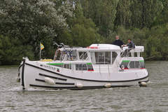 Locaboat Pénichette 1020 FB (powerboat)