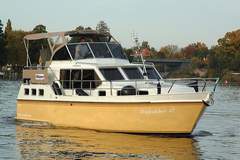 Keser-Hollandia 1180 C (powerboat)