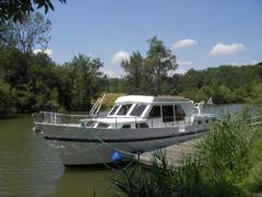 Les Canalous Linssen Yacht 36 (powerboat)