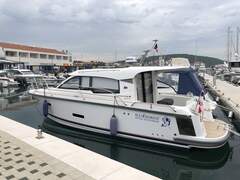 Nimbus 305 Coupe (powerboat)